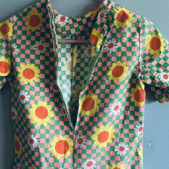 Vintage 60’s Flower Power Romper - Picture 6 of 14